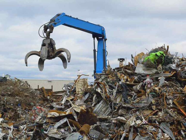 УФНС России по Луганской Народной Республике разъясняет порядок налогообложения доходов от сдачи (продажи) металлолома