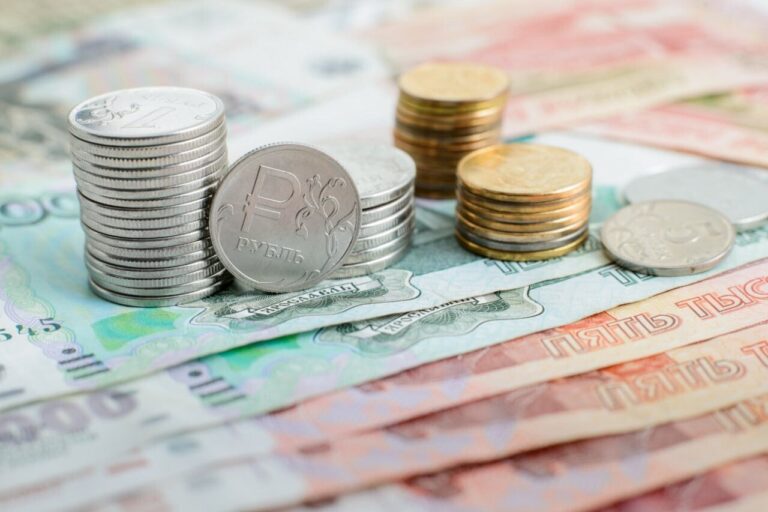 МРОТ в 2025 году будет увеличен до 22 440 рублей